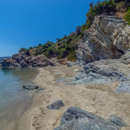 Spela House بيت للعطل