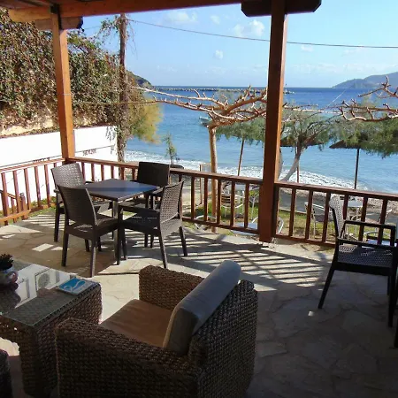 Spela House Casa de Férias Agioi Apostoloi (Evia)