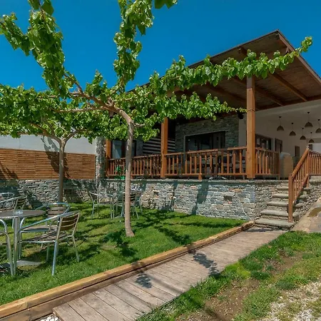 Spela House Ferienhaus