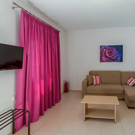 Spela House * Agioi Apostoloi (Evia)